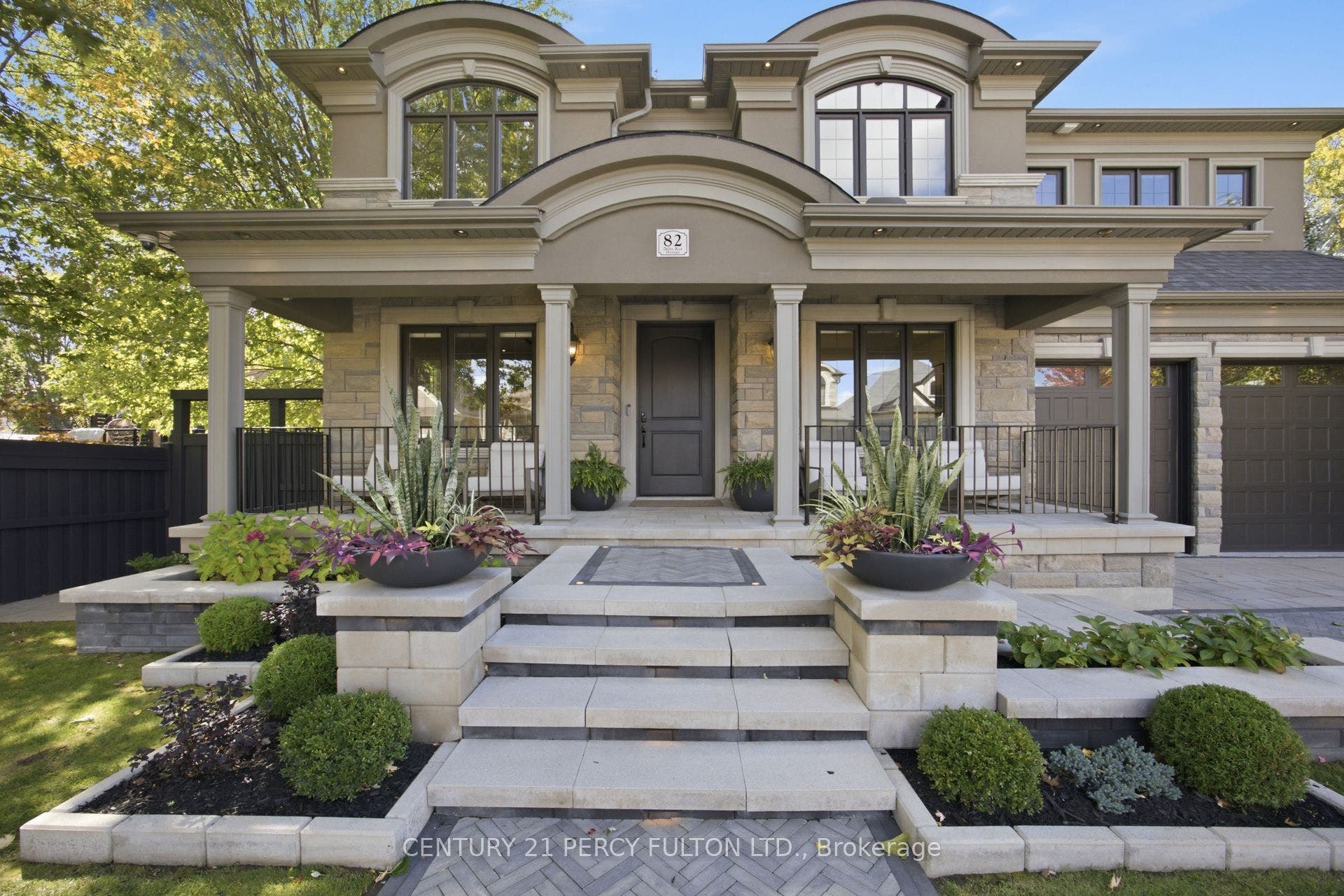 82 Bridlewood Boulevard, Whitby, Durham ON L1R 3R8