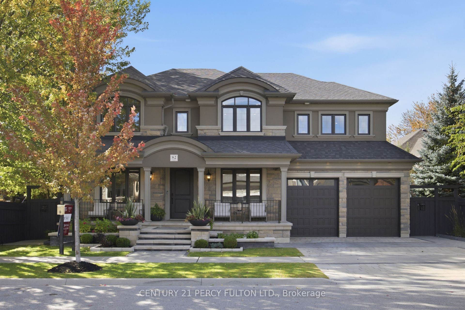 82 Bridlewood Boulevard, Whitby, Durham ON L1R 3R8