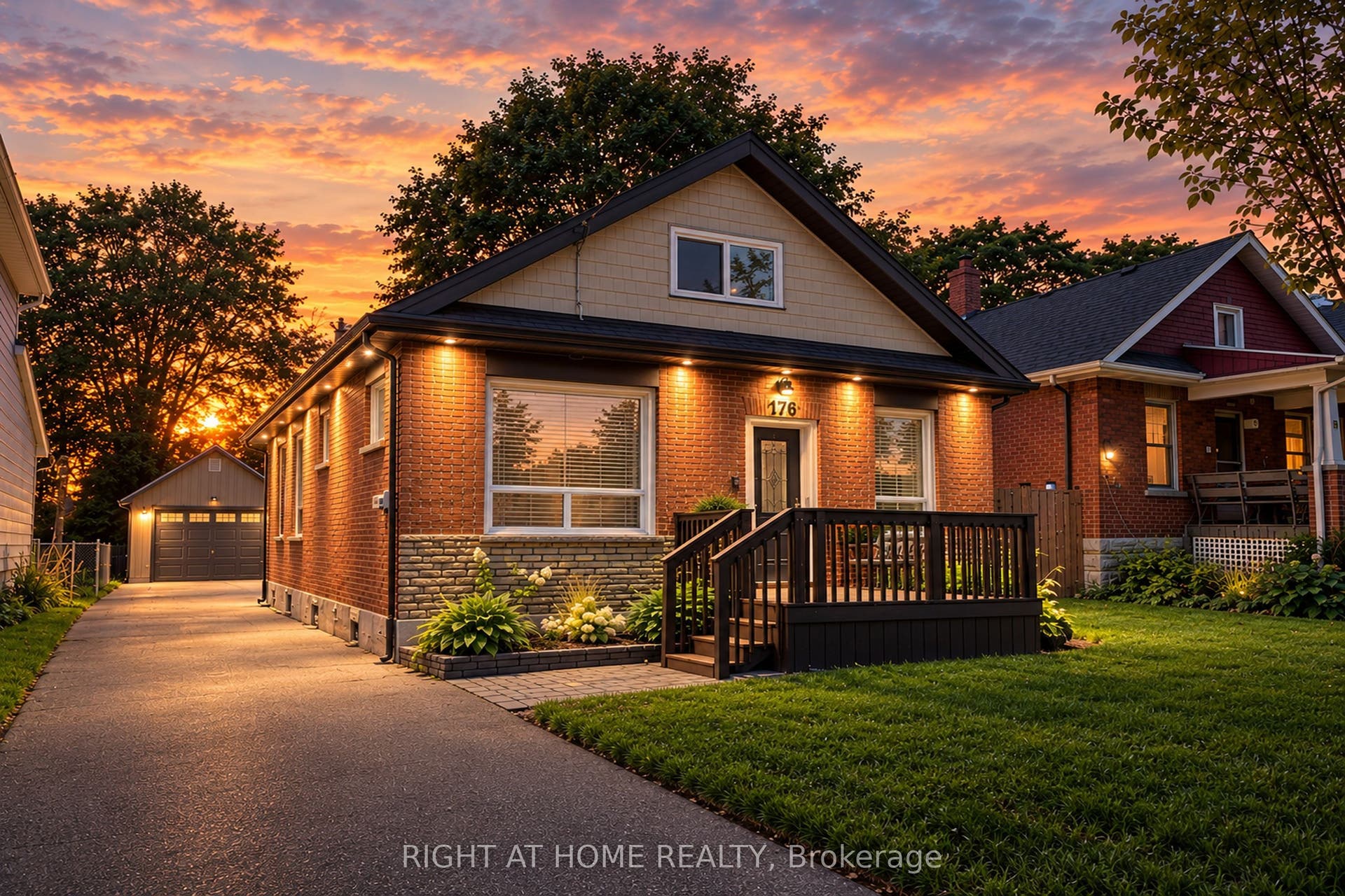 176 Burk Street, Oshawa, Oshawa, Durham ON L1J 4C3