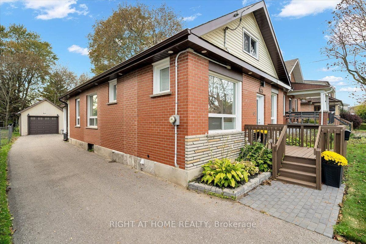 176 Burk Street, Oshawa, Oshawa, Durham ON L1J 4C3