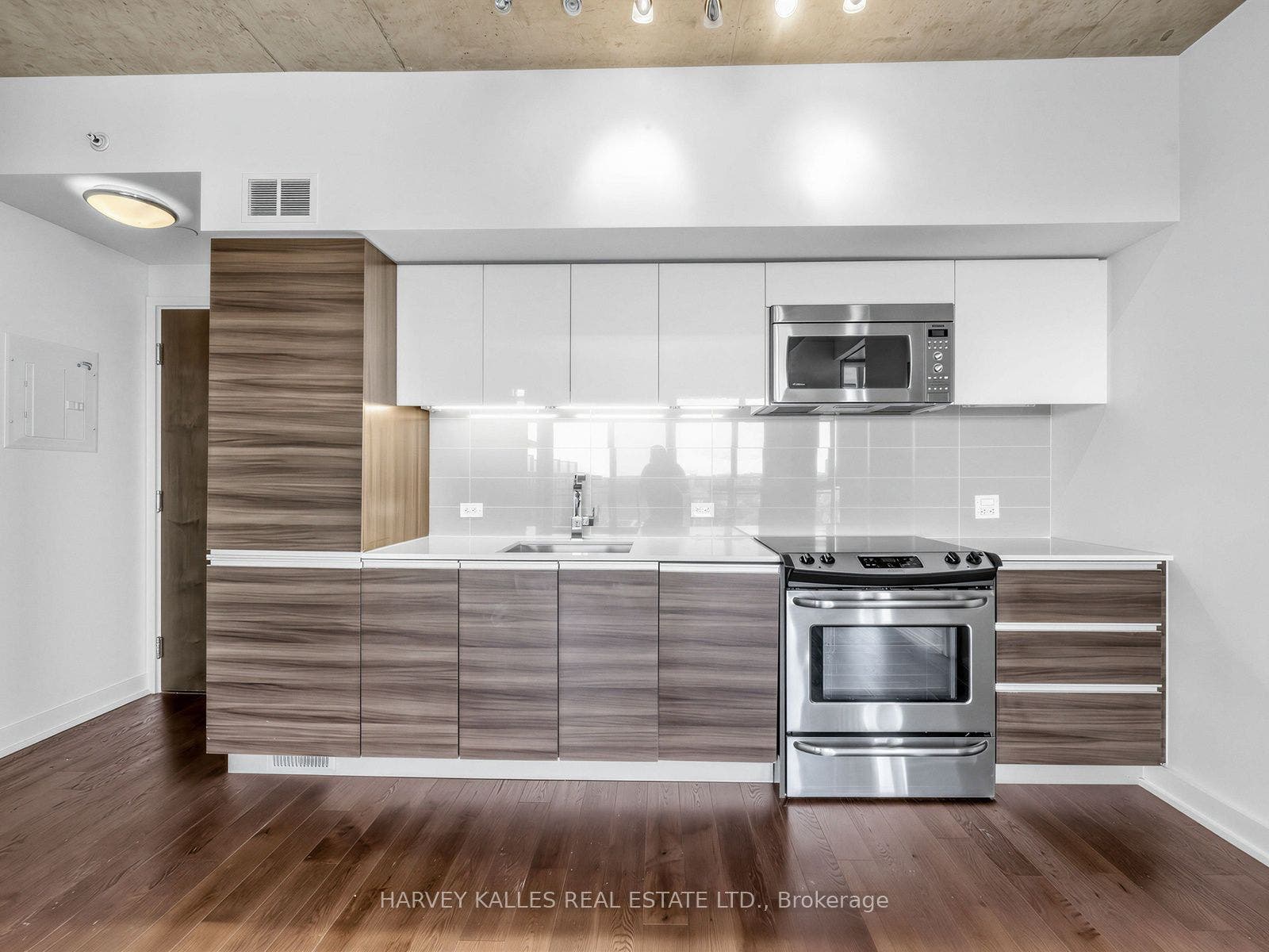 1190 Dundas Street E, #1114, Toronto E01, Toronto E, Toronto ON M4M 1S3 1190 Dundas Street E, #1114, Toronto E01, Toronto E, Toronto ON M4M 1S3