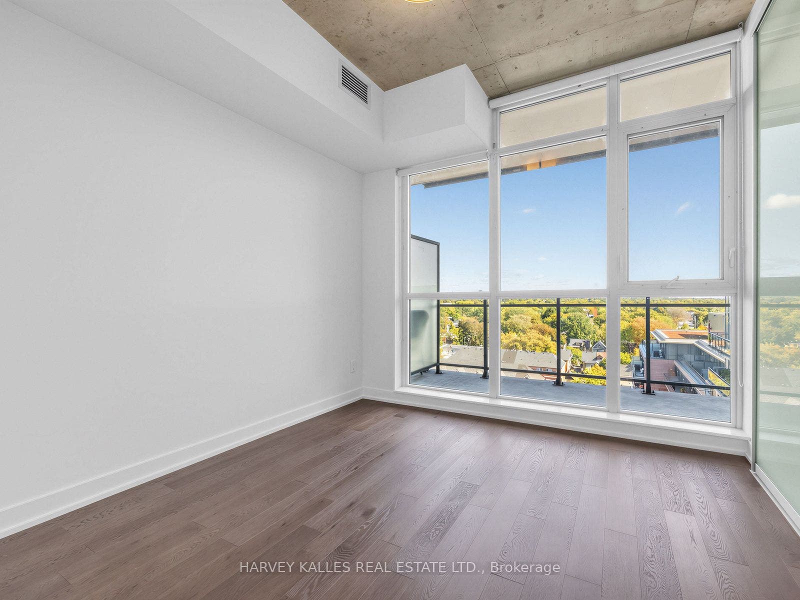 1190 Dundas Street E, #1114, Toronto E01, Toronto E, Toronto ON M4M 1S3 1190 Dundas Street E, #1114, Toronto E01, Toronto E, Toronto ON M4M 1S3