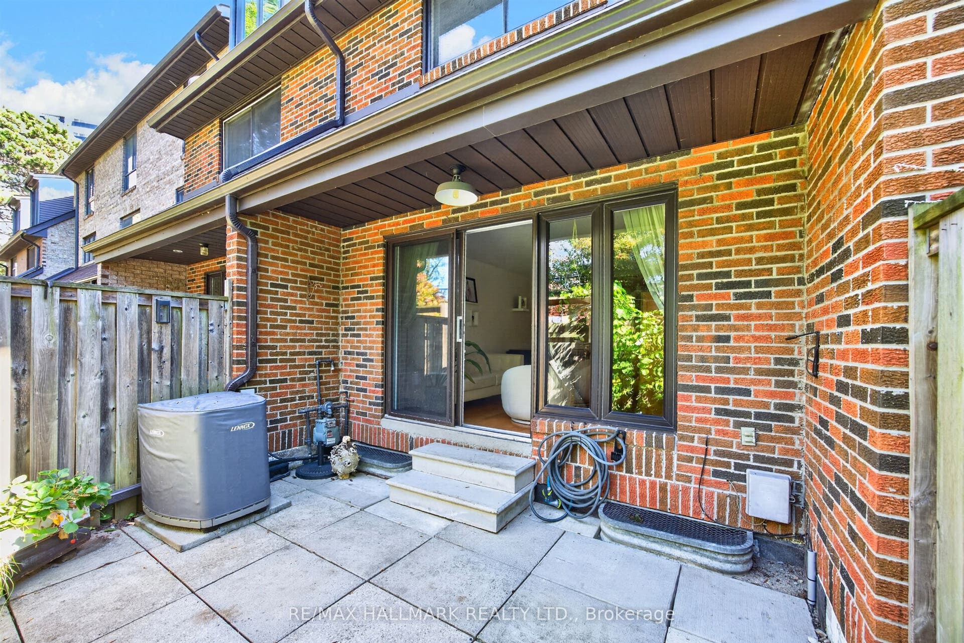 30 Livingston Road, #15, Toronto E, Toronto ON M1E 1K6 30 Livingston Road, #15, Toronto E, Toronto ON M1E 1K6