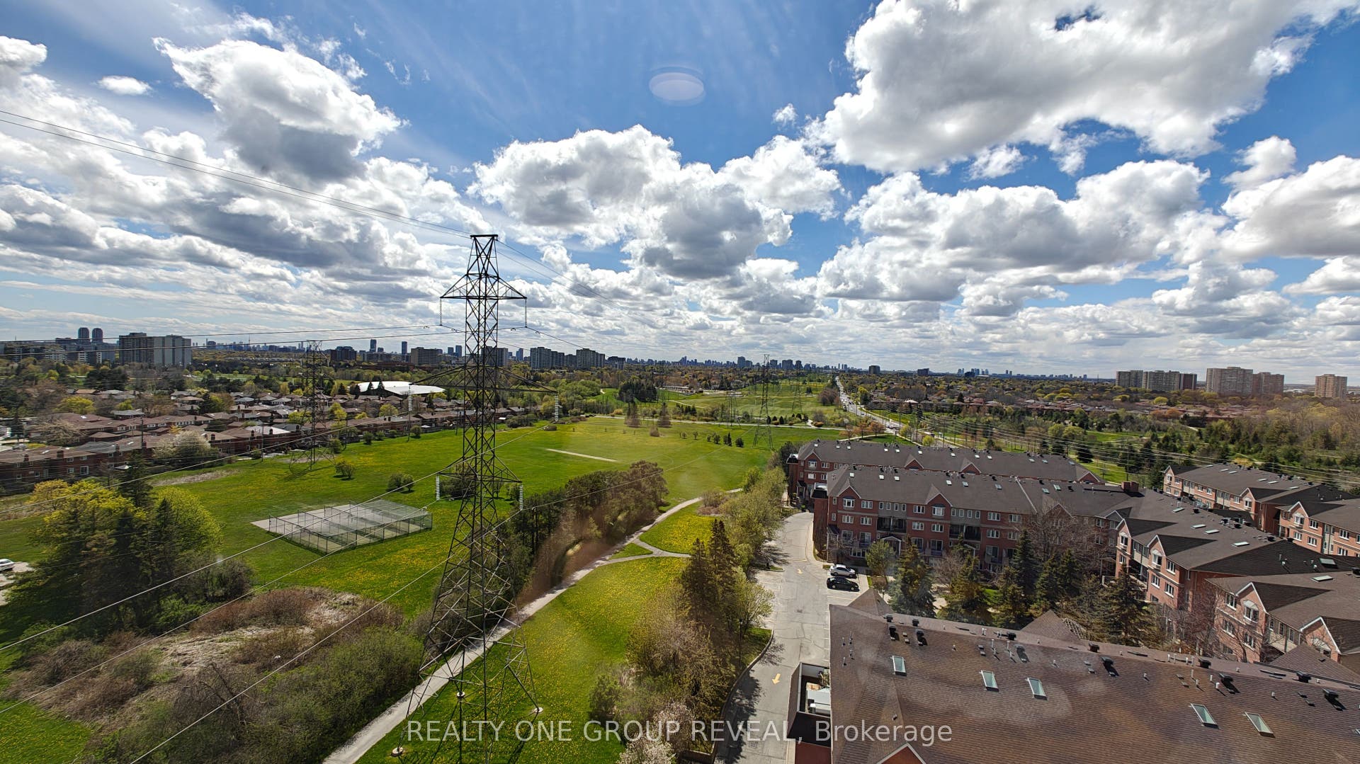 3088 Kennedy Road, #PH10, Toronto E, Toronto ON M1V 5M4 3088 Kennedy Road, #PH10, Toronto E, Toronto ON M1V 5M4