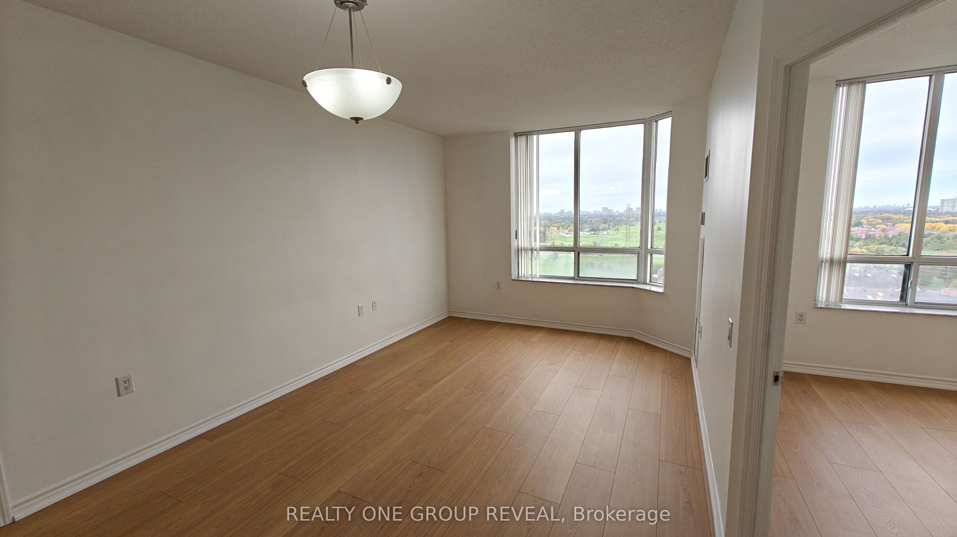 3088 Kennedy Road, #PH10, Toronto E, Toronto ON M1V 5M4 3088 Kennedy Road, #PH10, Toronto E, Toronto ON M1V 5M4