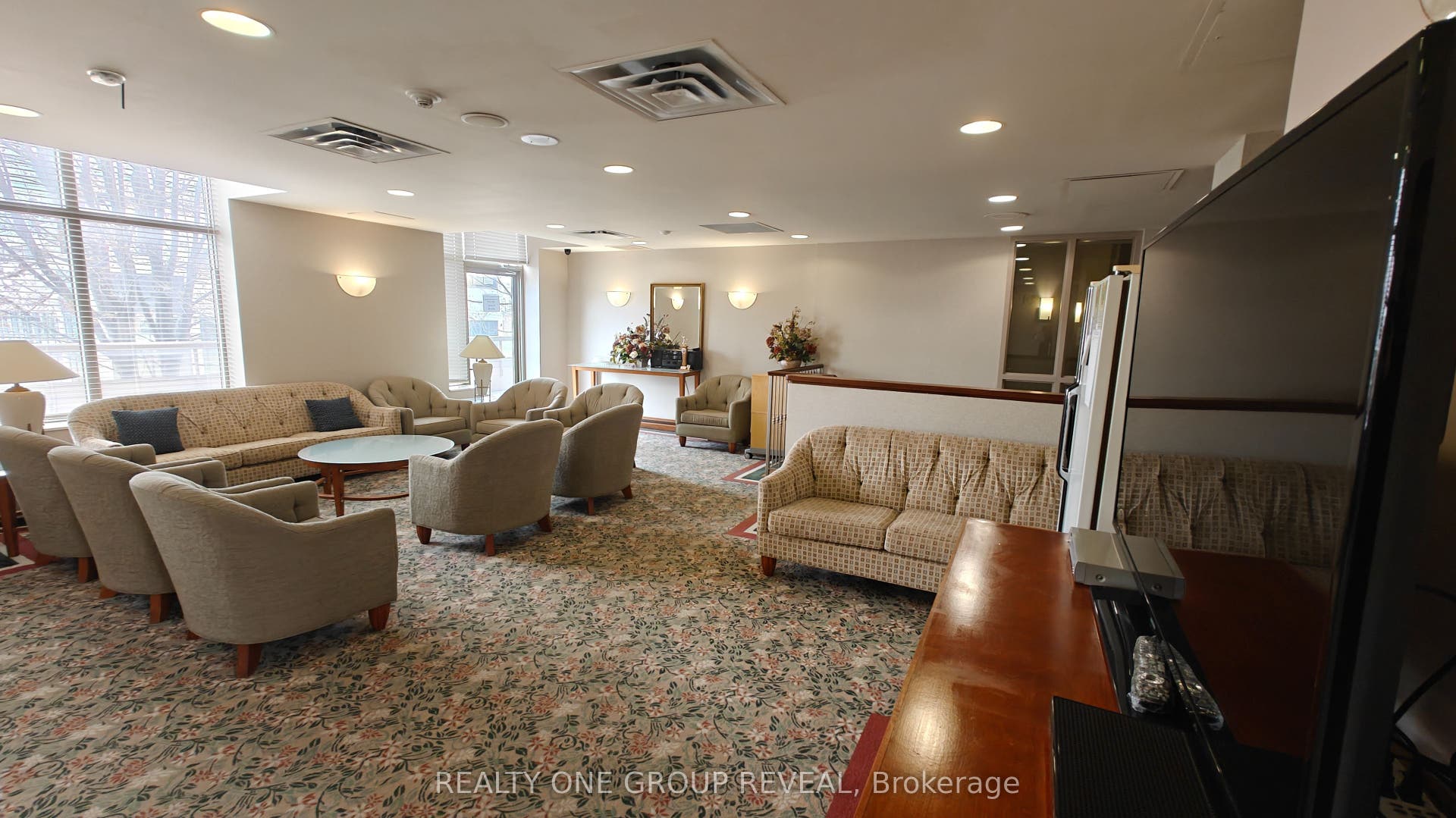 3088 Kennedy Road, #PH10, Toronto E, Toronto ON M1V 5M4 3088 Kennedy Road, #PH10, Toronto E, Toronto ON M1V 5M4