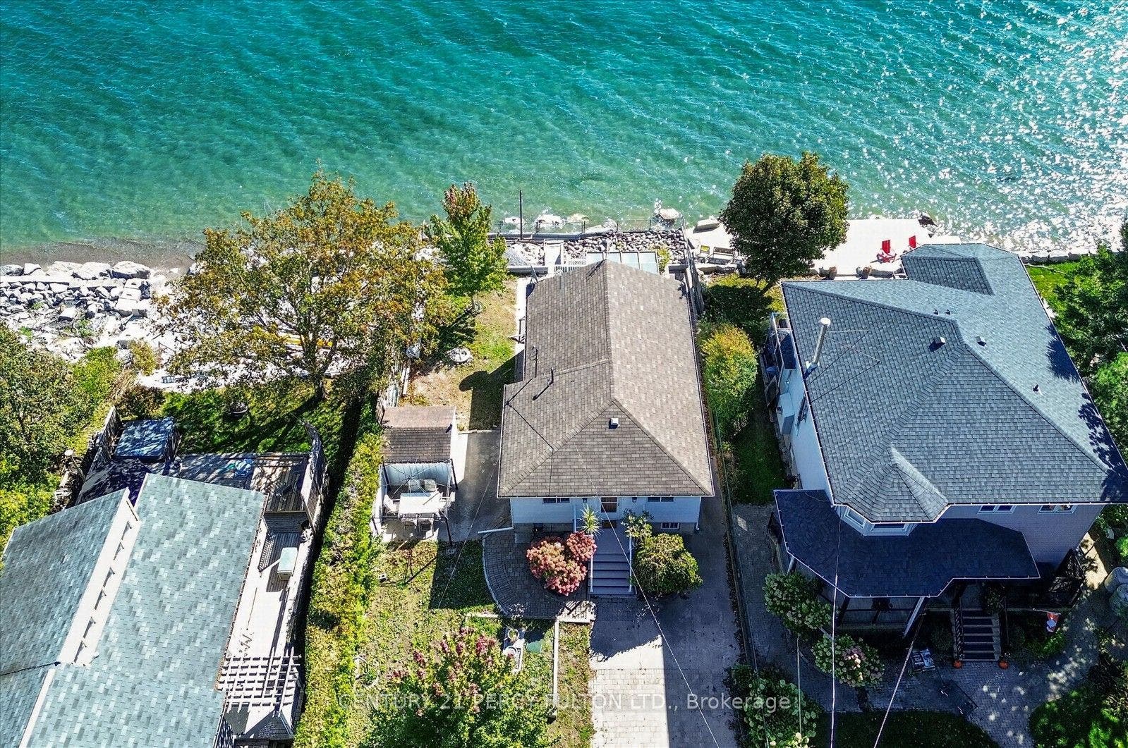 135 Cedar Crest Beach Road, Clarington, Durham ON L1C 3K3