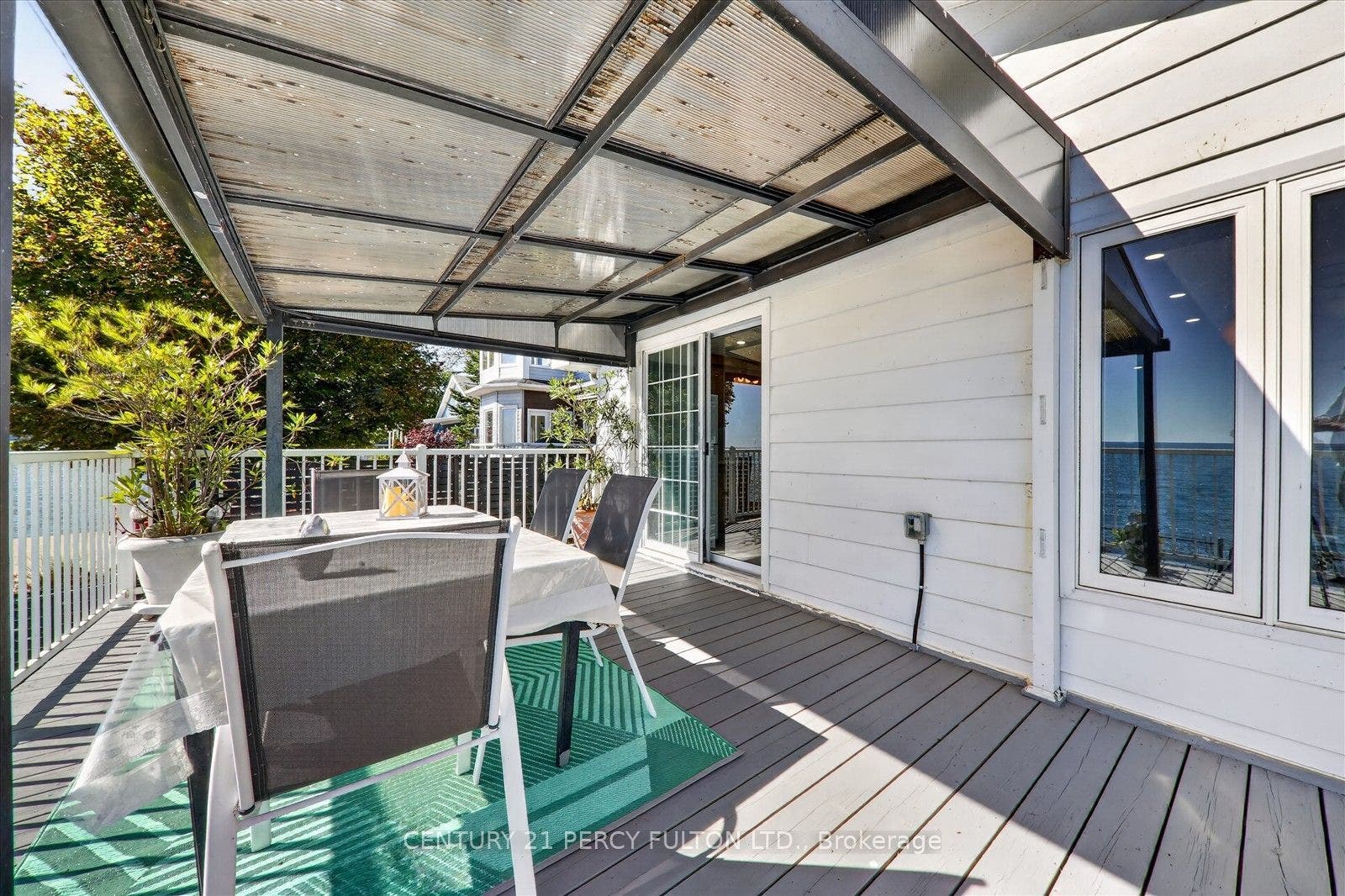 135 Cedar Crest Beach Road, Clarington, Durham ON L1C 3K3
