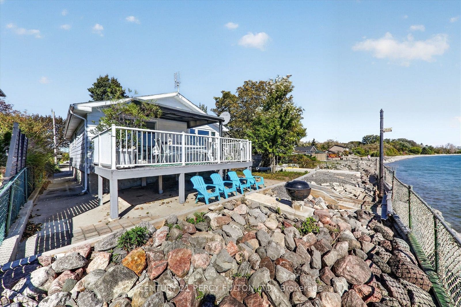 135 Cedar Crest Beach Road, Clarington, Durham ON L1C 3K3