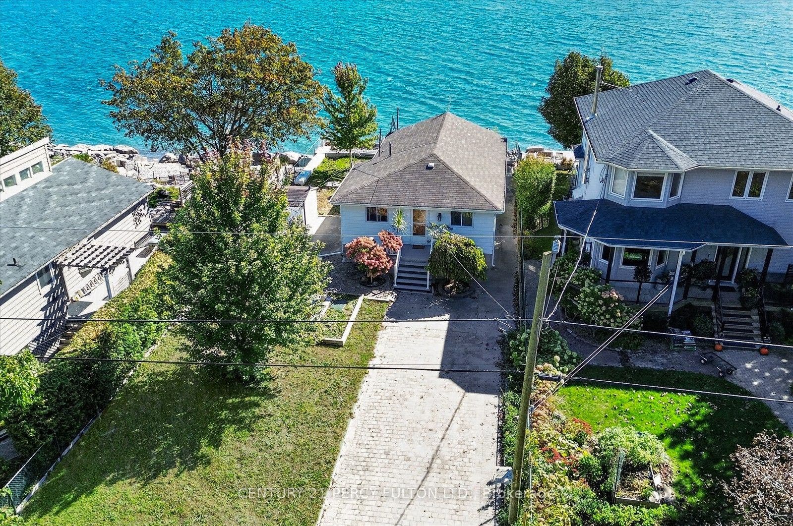135 Cedar Crest Beach Road, Clarington, Durham ON L1C 3K3