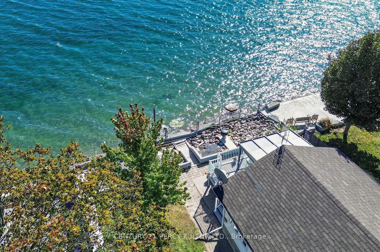 135 Cedar Crest Beach Road, Clarington, Durham ON L1C 3K3