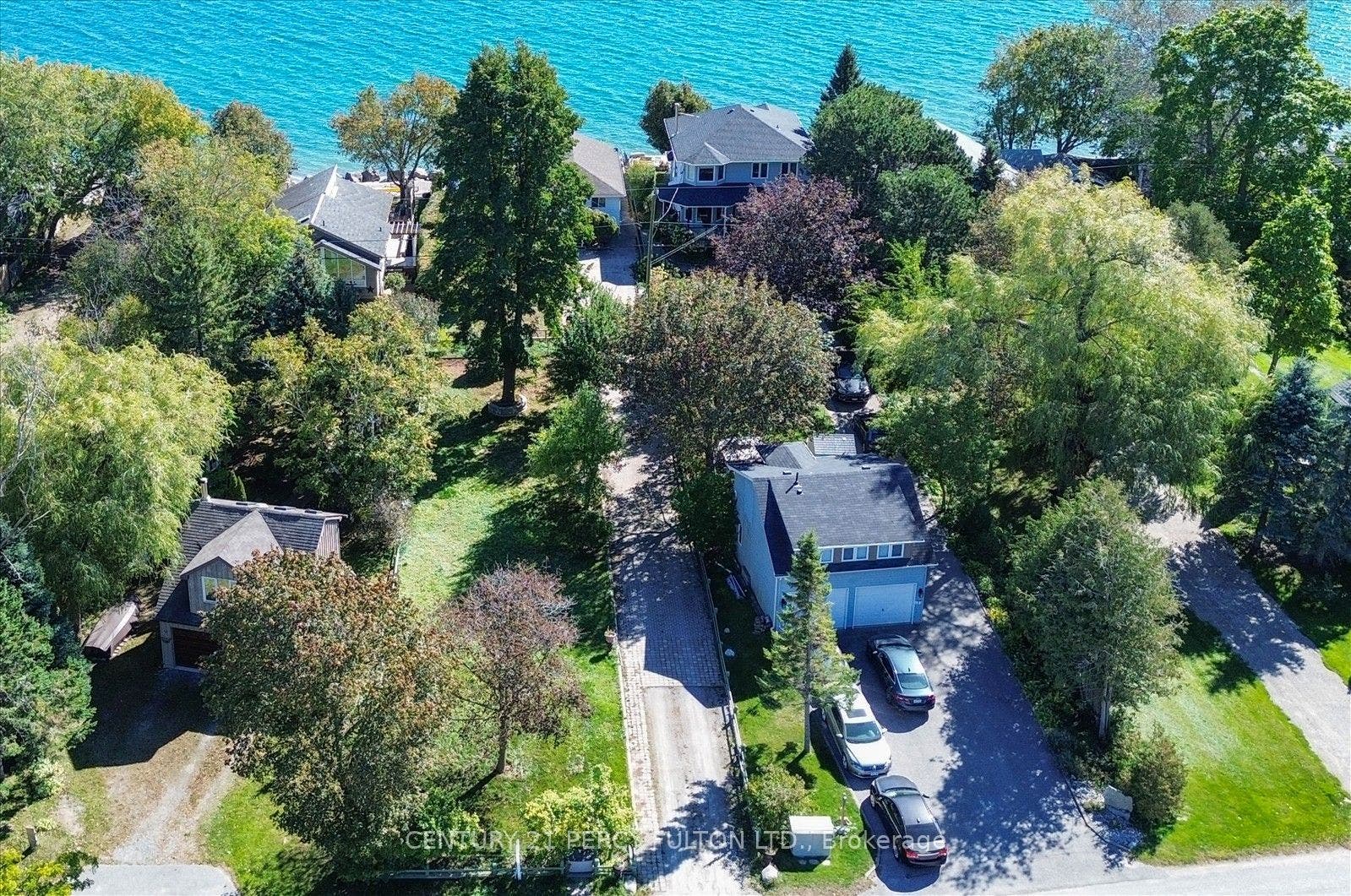 135 Cedar Crest Beach Road, Clarington, Durham ON L1C 3K3