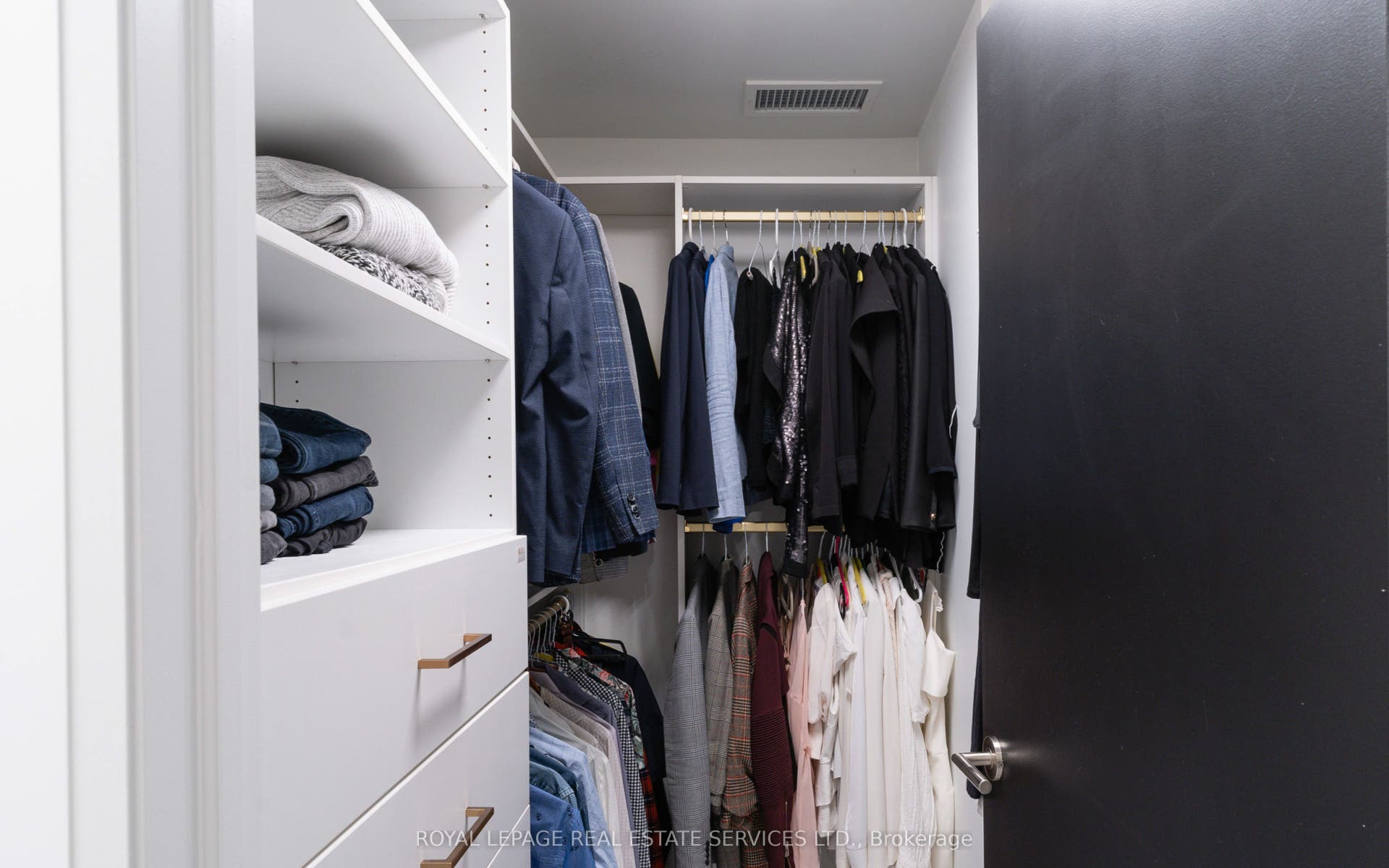 169 Jones Avenue, #2, Toronto E01, Toronto E, Toronto ON M4M 3A2