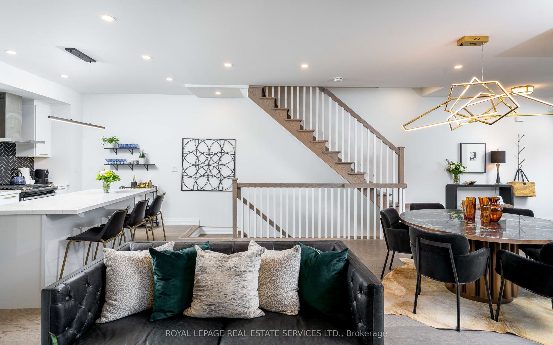 169 Jones Avenue, #2, Toronto E01, Toronto E, Toronto ON M4M 3A2