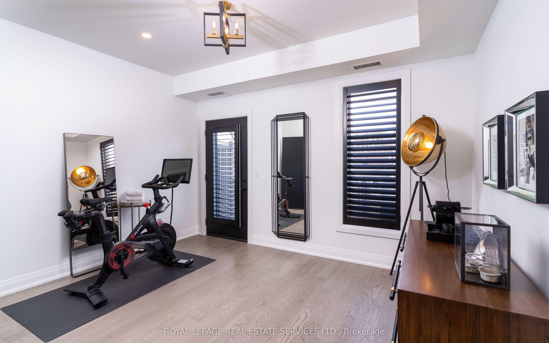 169 Jones Avenue, #2, Toronto E01, Toronto E, Toronto ON M4M 3A2
