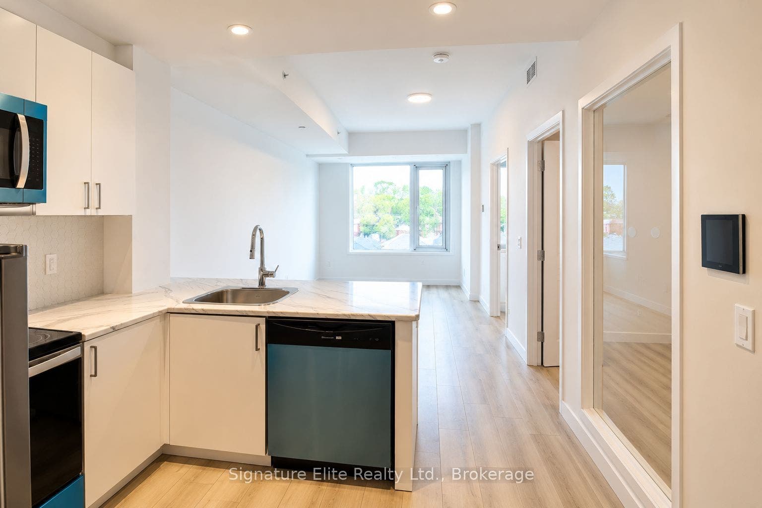 2382 Kingston Road, #408, Toronto E, Toronto ON M1N 0C5