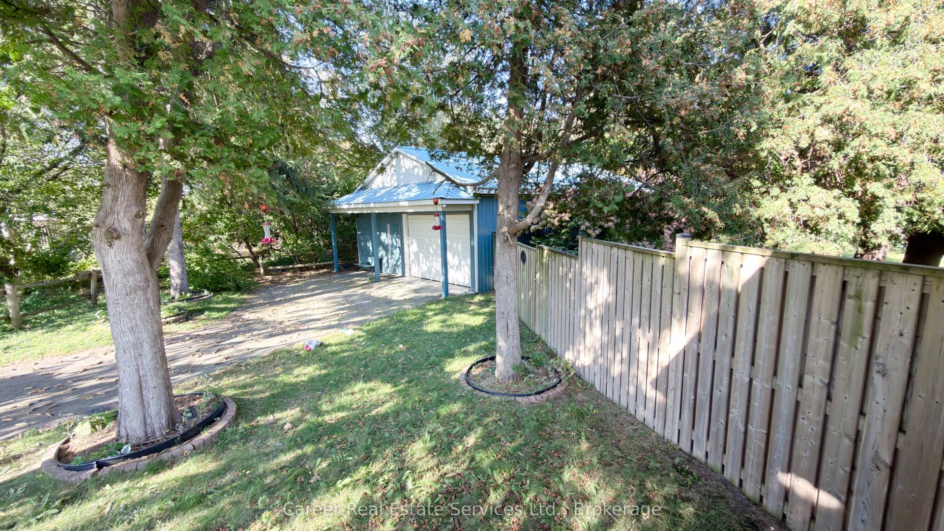 995 Cedar Street, Oshawa, Durham ON L1J 3R5
