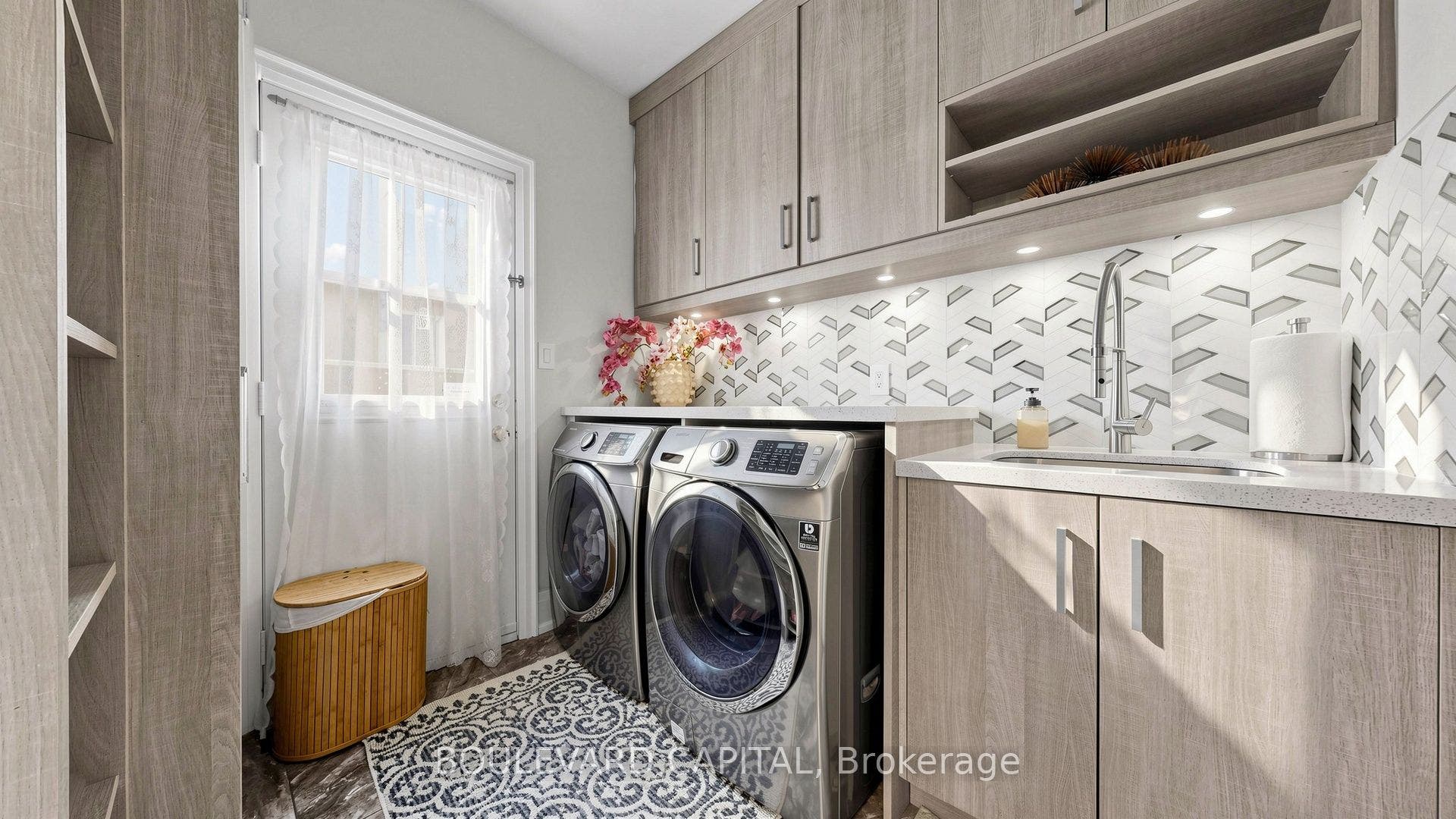 58 Hibbins Avenue, Ajax, Durham ON L1T 4C3