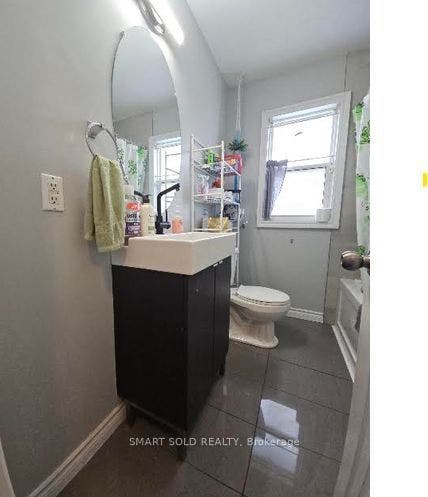 711 Dunlop Street W, #Main Level, Whitby, Whitby, Durham ON L1N 1V4