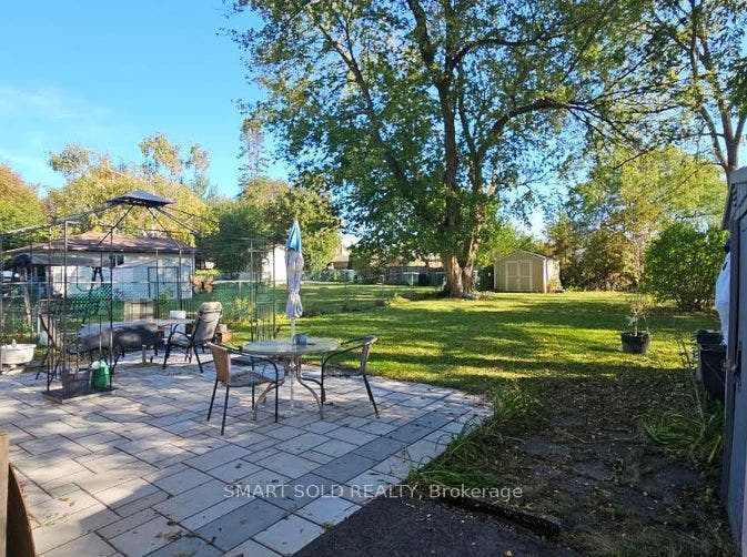 711 Dunlop Street W, #Main Level, Whitby, Whitby, Durham ON L1N 1V4