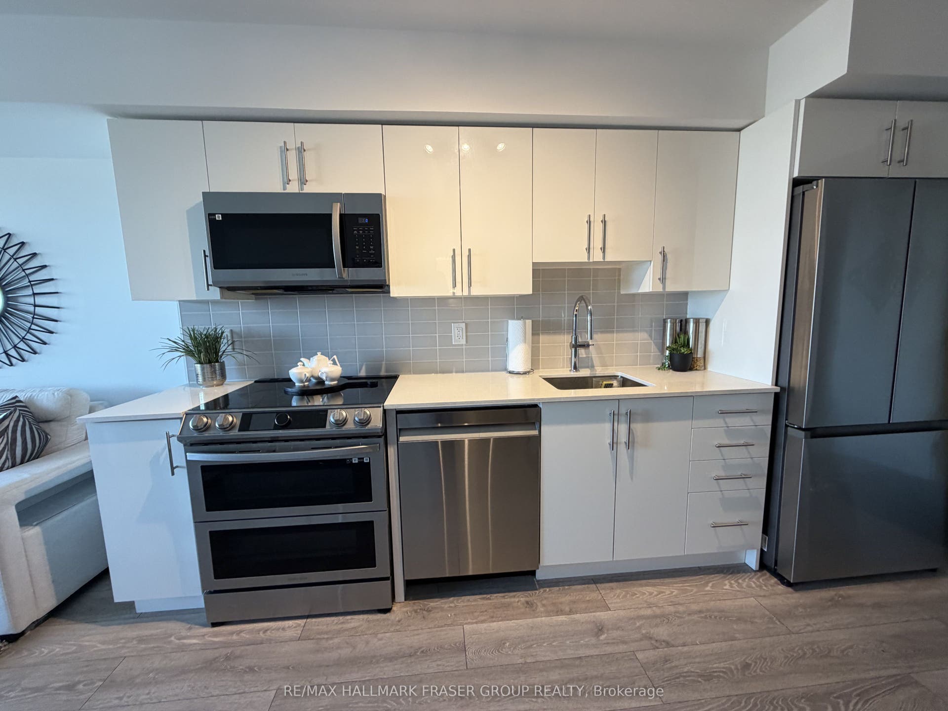 1455 Celebration Drive, #1601, Pickering, Durham ON L1W 0C3