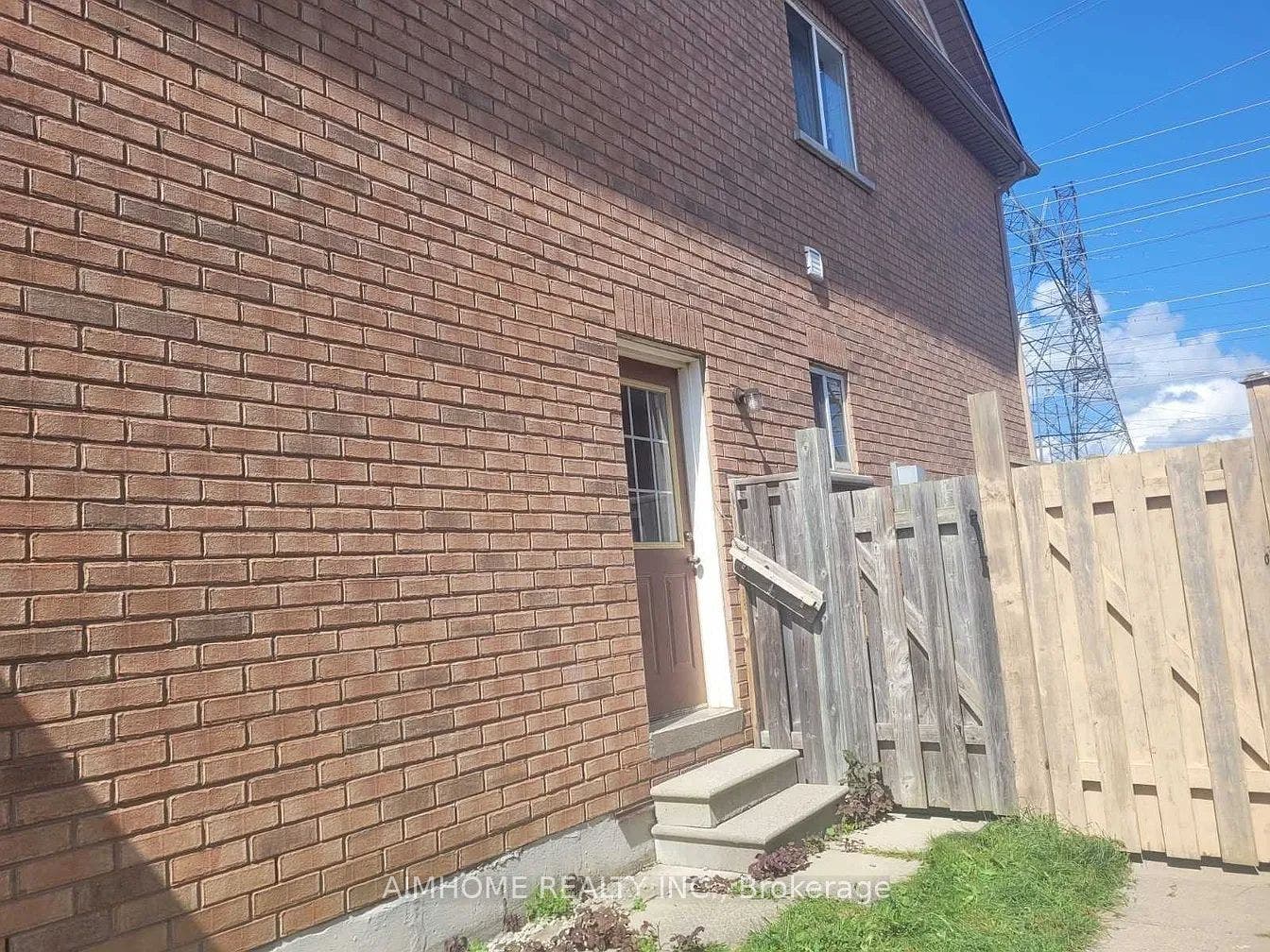 39 Candlebrook Crescent, Toronto E, Toronto ON M1W 4B3