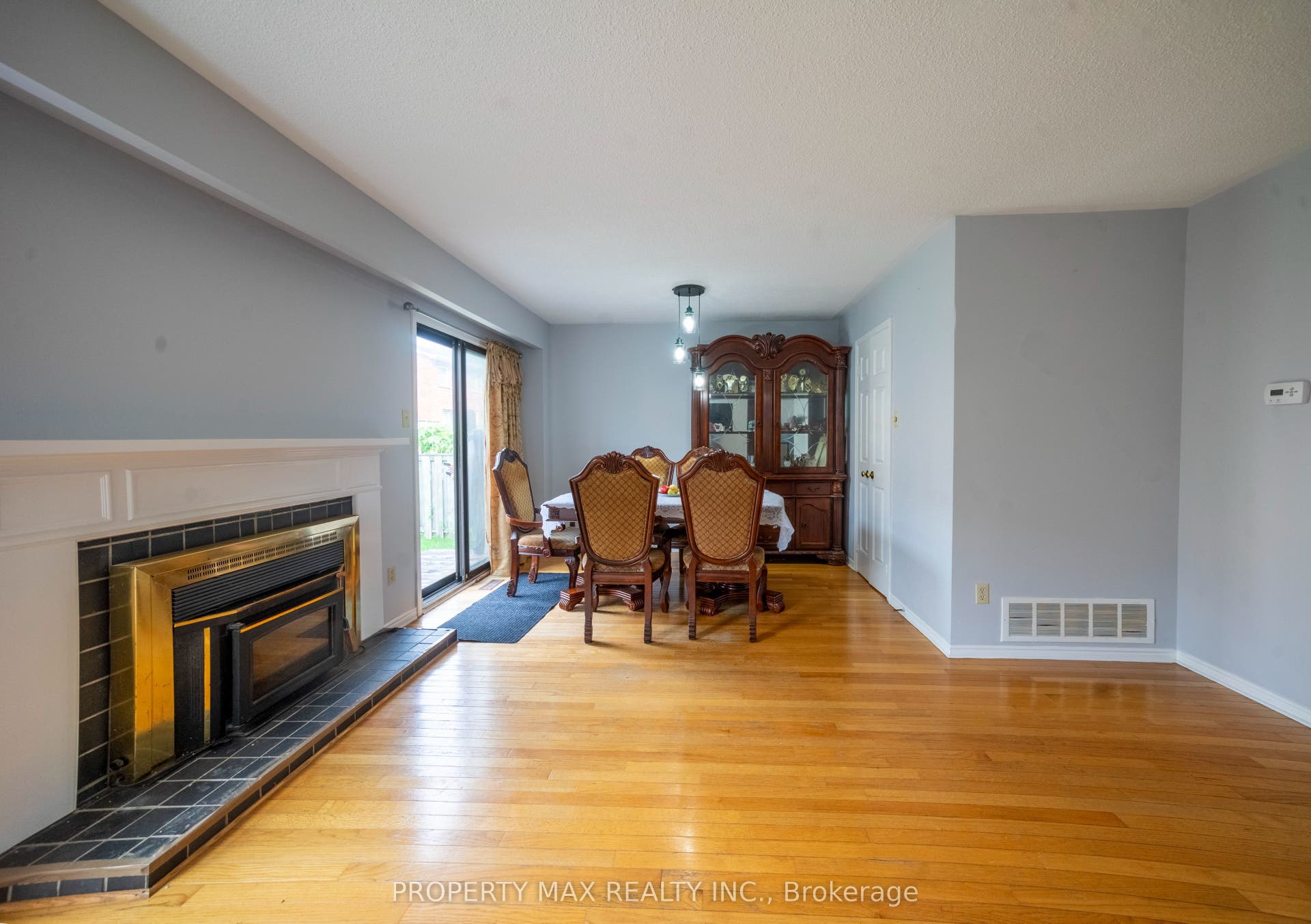 144 Bellrock Drive, Toronto E07, Toronto E, Toronto ON M1V 3G6
