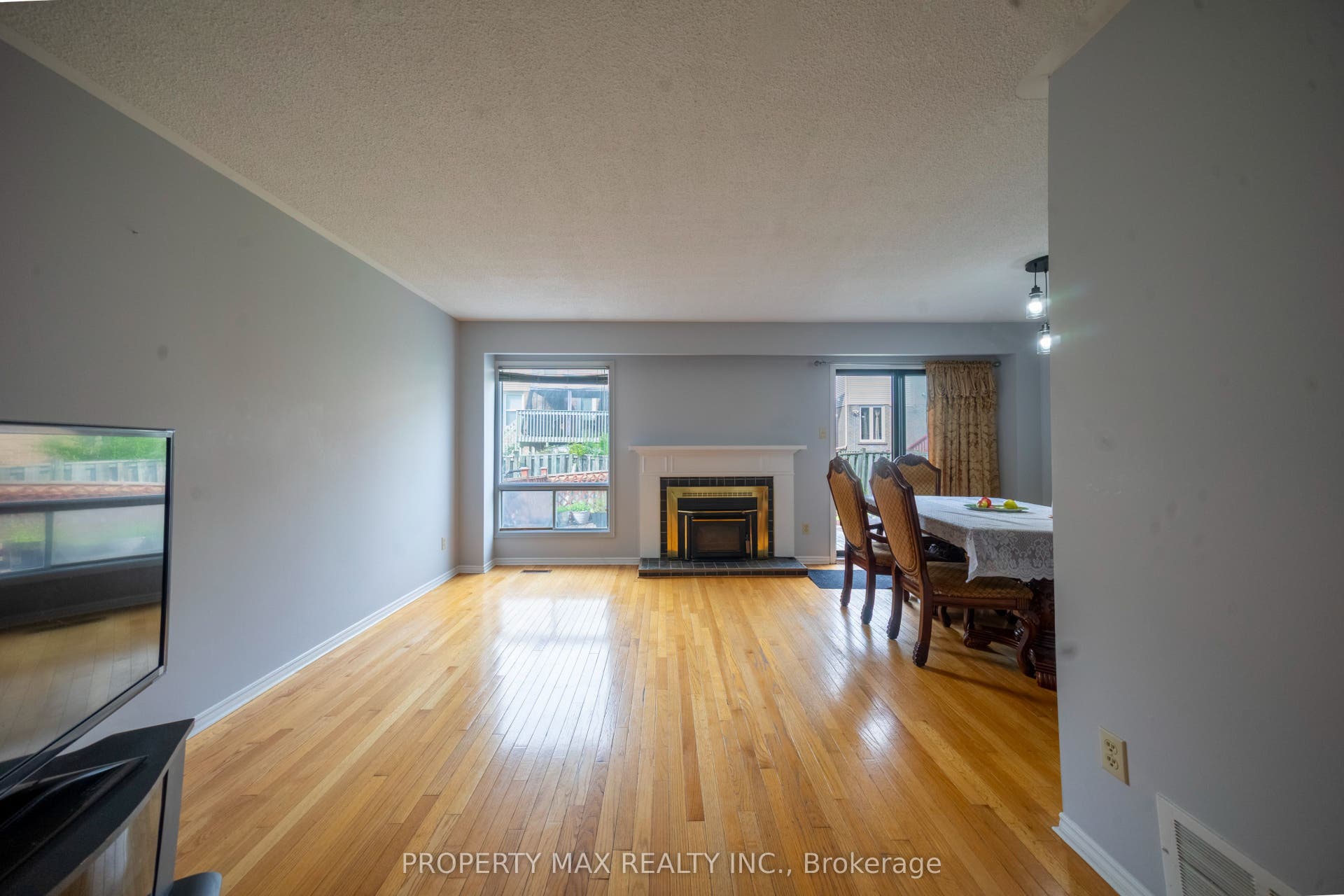 144 Bellrock Drive, Toronto E07, Toronto E, Toronto ON M1V 3G6