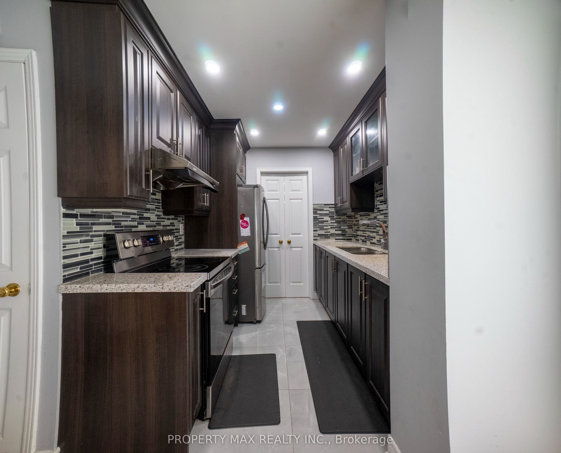 144 Bellrock Drive, Toronto E07, Toronto E, Toronto ON M1V 3G6