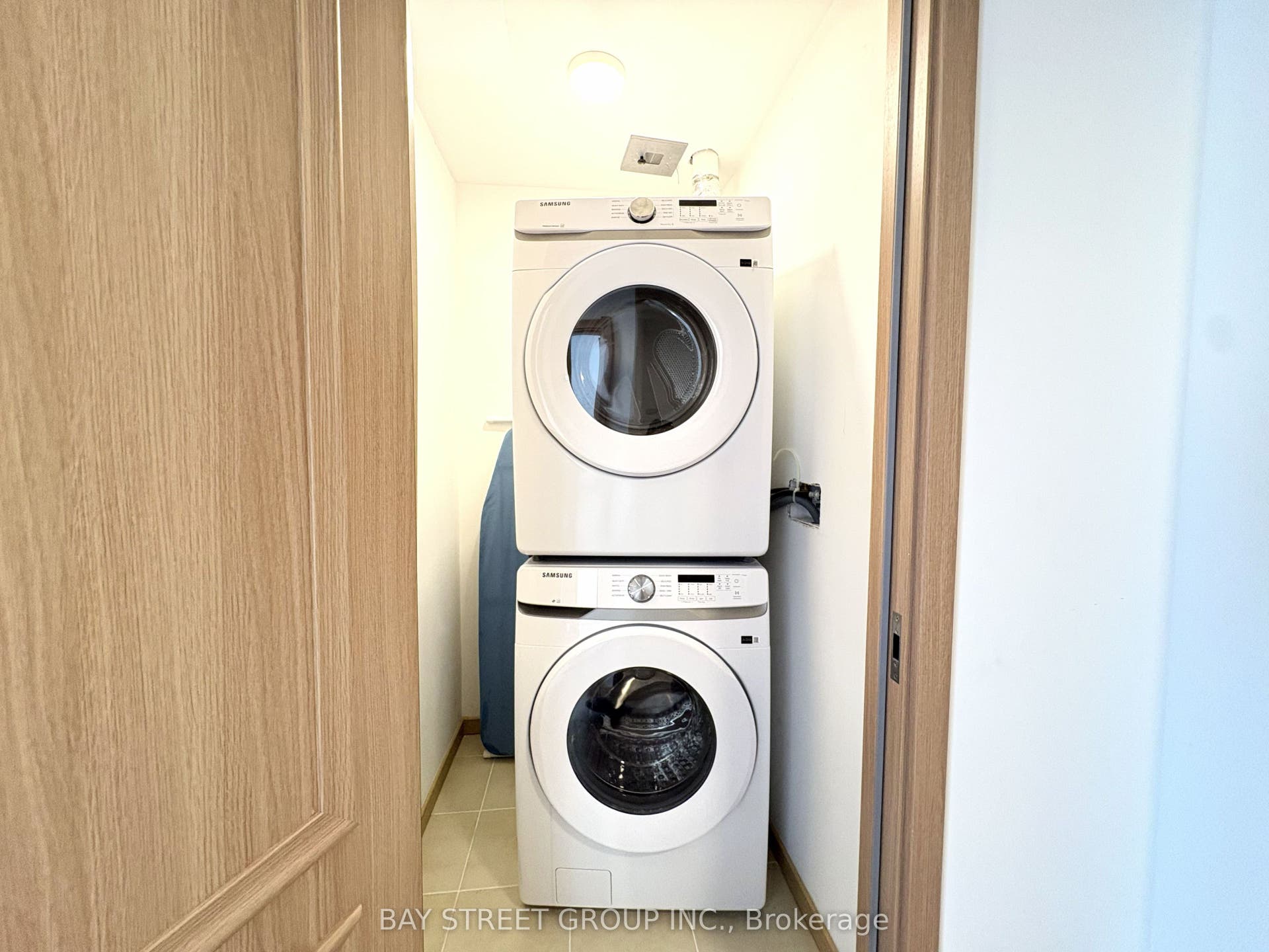 3427 Sheppard Avenue E, #308, Toronto E, Toronto ON M1T 0C5