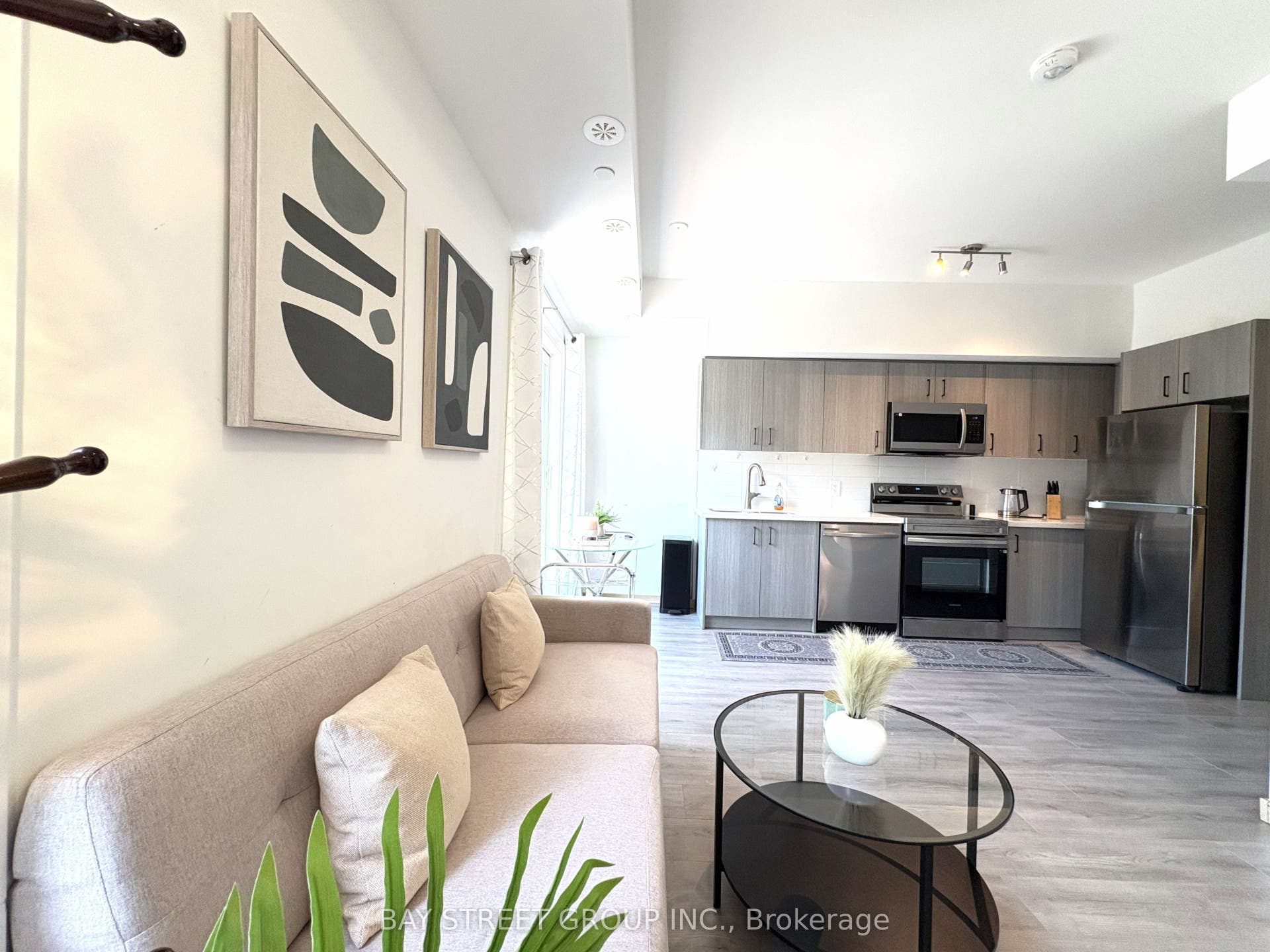 3427 Sheppard Avenue E, #308, Toronto E, Toronto ON M1T 0C5