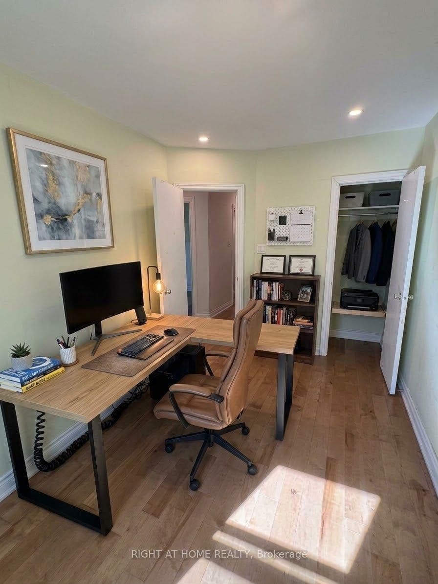 85 Ranstone Gardens, Toronto E, Toronto ON M1K 2T9