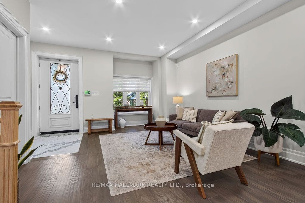 281 Warden Avenue, Toronto E, Toronto ON M1N 2Z9 281 Warden Avenue, Toronto E, Toronto ON M1N 2Z9