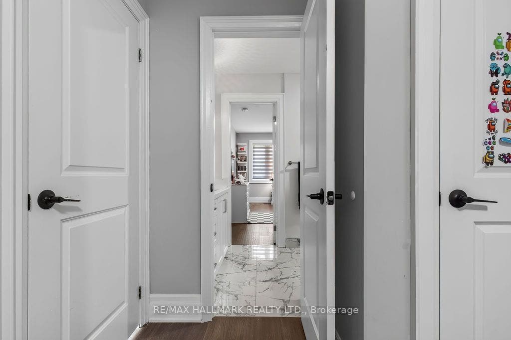 281 Warden Avenue, Toronto E, Toronto ON M1N 2Z9 281 Warden Avenue, Toronto E, Toronto ON M1N 2Z9