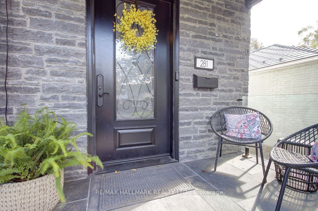 281 Warden Avenue, Toronto E, Toronto ON M1N 2Z9 281 Warden Avenue, Toronto E, Toronto ON M1N 2Z9