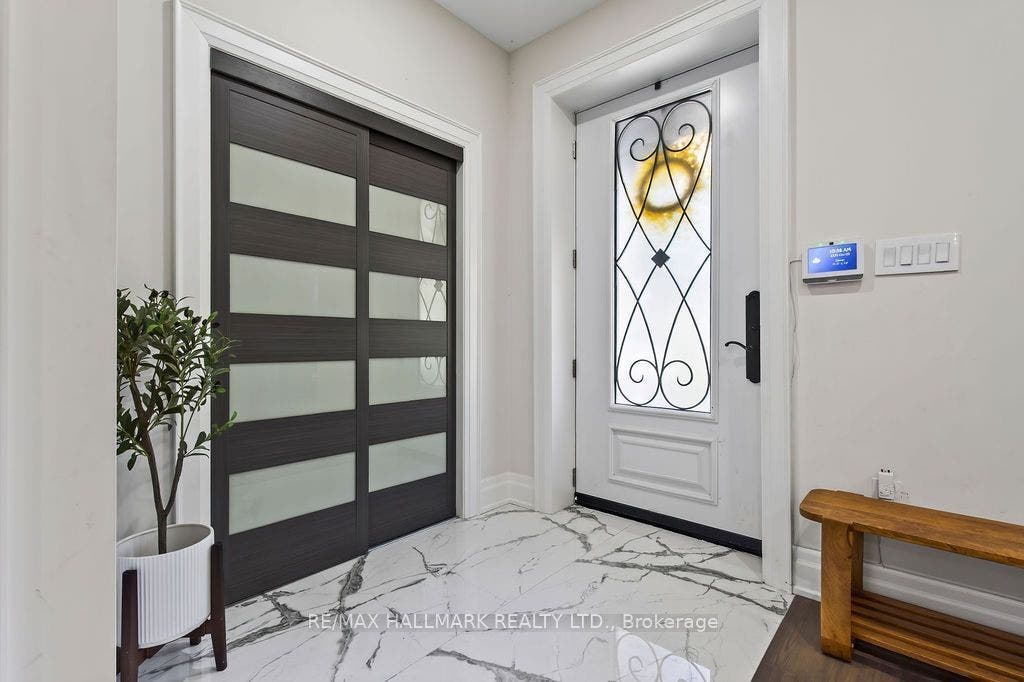281 Warden Avenue, Toronto E, Toronto ON M1N 2Z9 281 Warden Avenue, Toronto E, Toronto ON M1N 2Z9