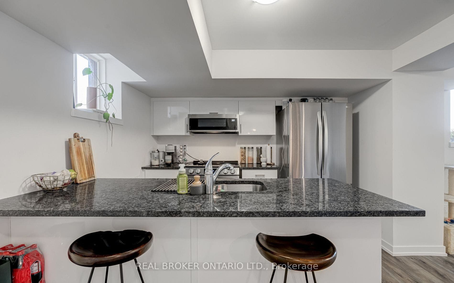 400 Finch Avenue, #20A, Pickering, Durham ON L1V 0G7