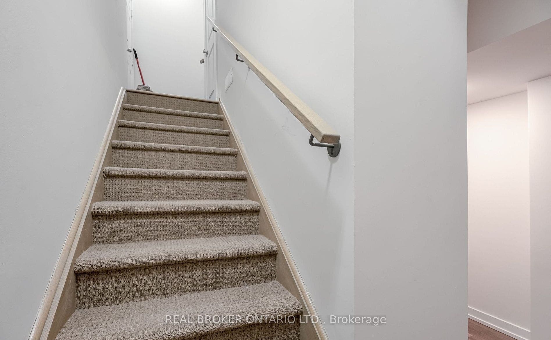 400 Finch Avenue, #20A, Pickering, Durham ON L1V 0G7