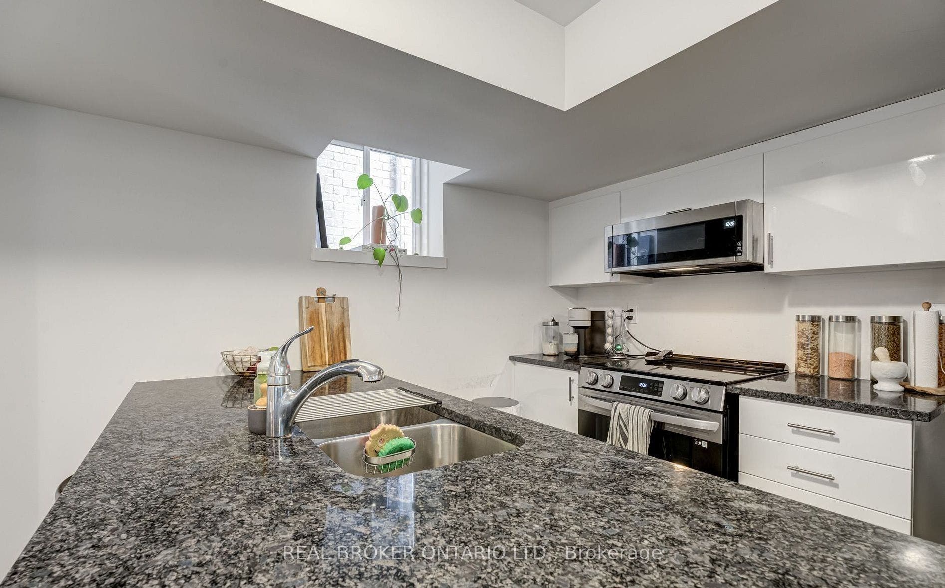 400 Finch Avenue, #20A, Pickering, Durham ON L1V 0G7