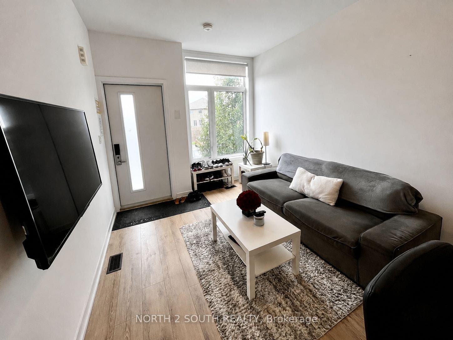 1760 Simcoe Street N, #93 (Rm 1), Oshawa, Durham ON L1G 4X9 1760 Simcoe Street N, #93 (Rm 1), Oshawa, Durham ON L1G 4X9