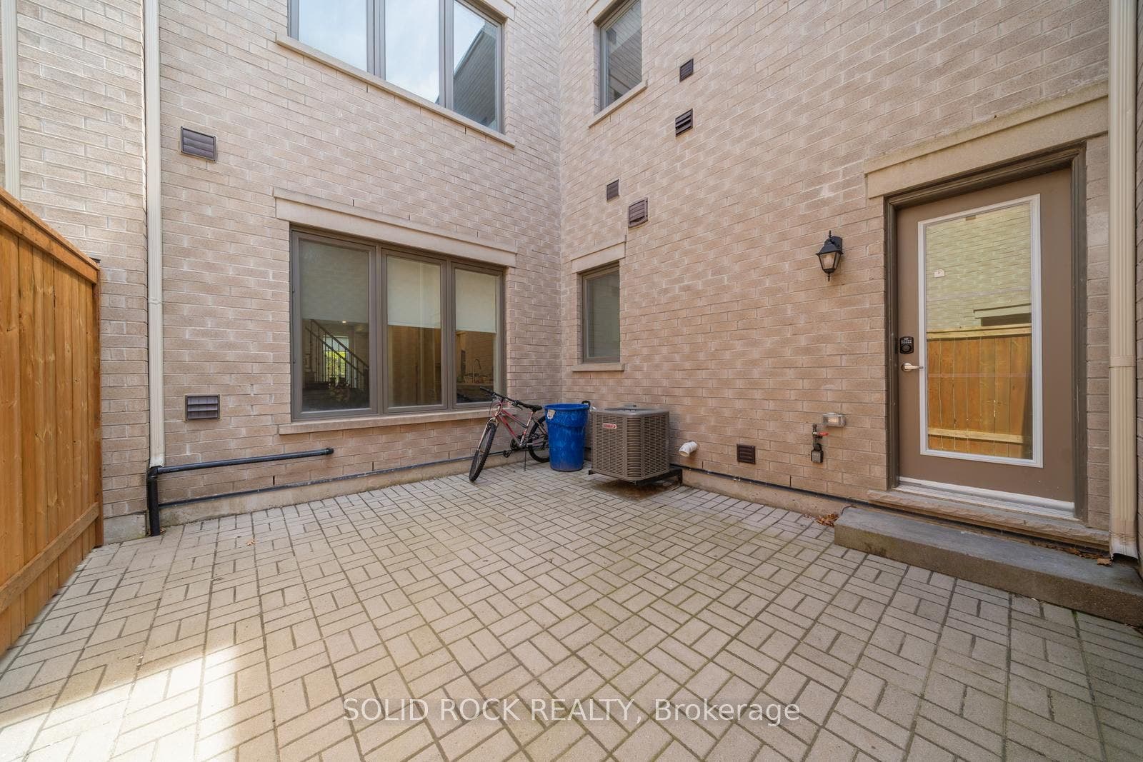 9376 Bayview Avenue, Richmond Hill, York ON L4C 5H3