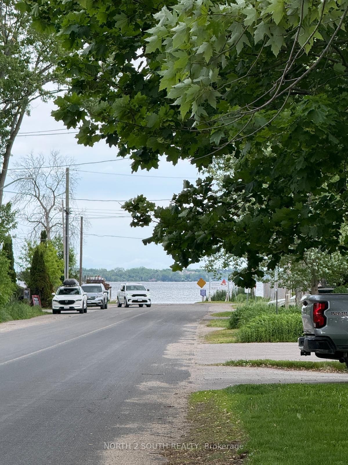 1125 Shore Acres Drive, Innisfil, Simcoe ON L0L 1R0 1125 Shore Acres Drive, Innisfil, Simcoe ON L0L 1R0
