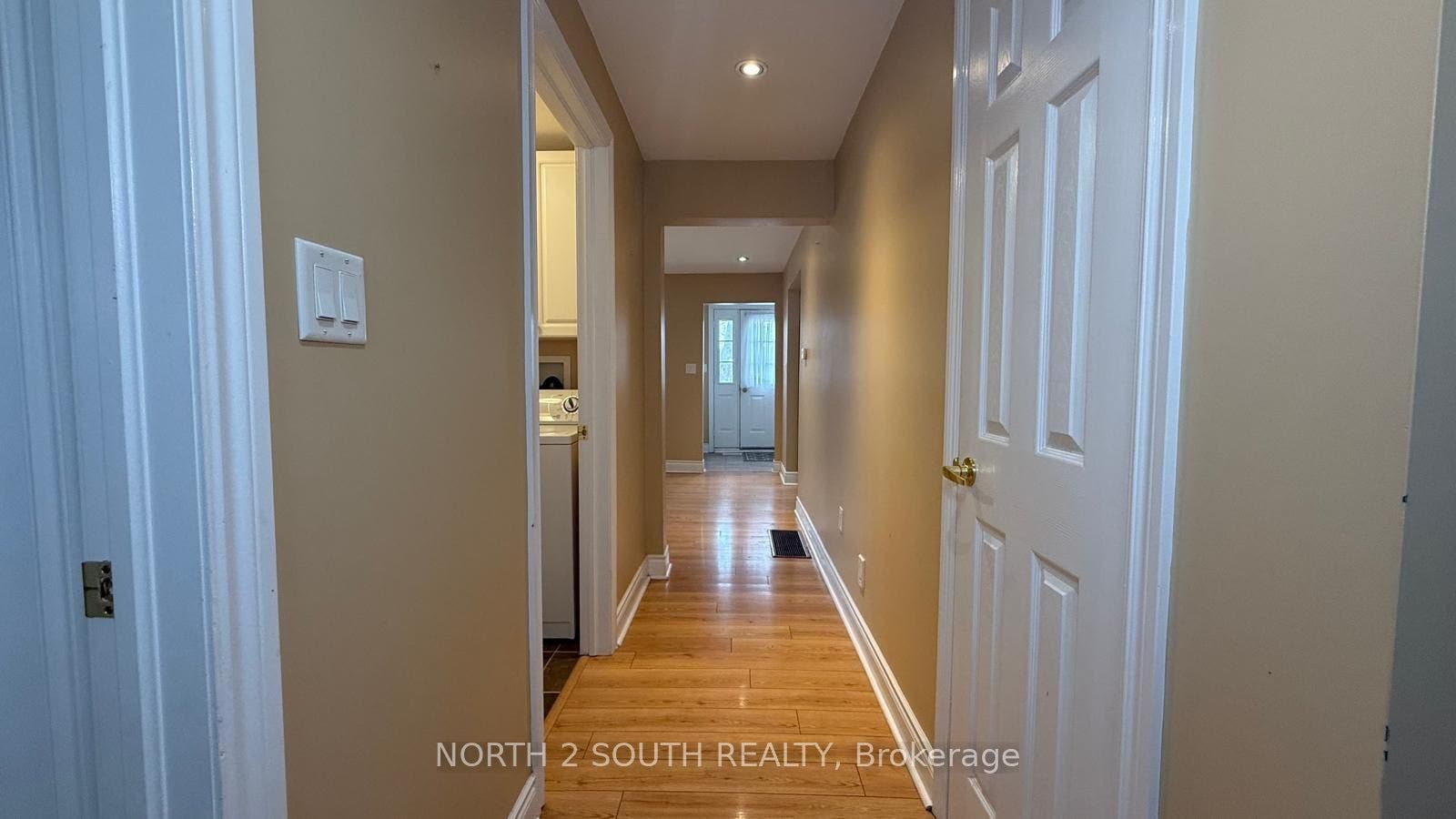 1125 Shore Acres Drive, Innisfil, Simcoe ON L0L 1R0 1125 Shore Acres Drive, Innisfil, Simcoe ON L0L 1R0