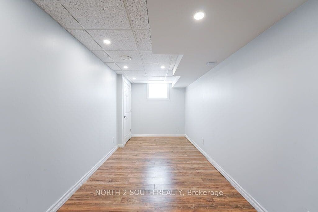 157 Faust Ridge, #Bsmt, Vaughan, York ON L4H 4S9