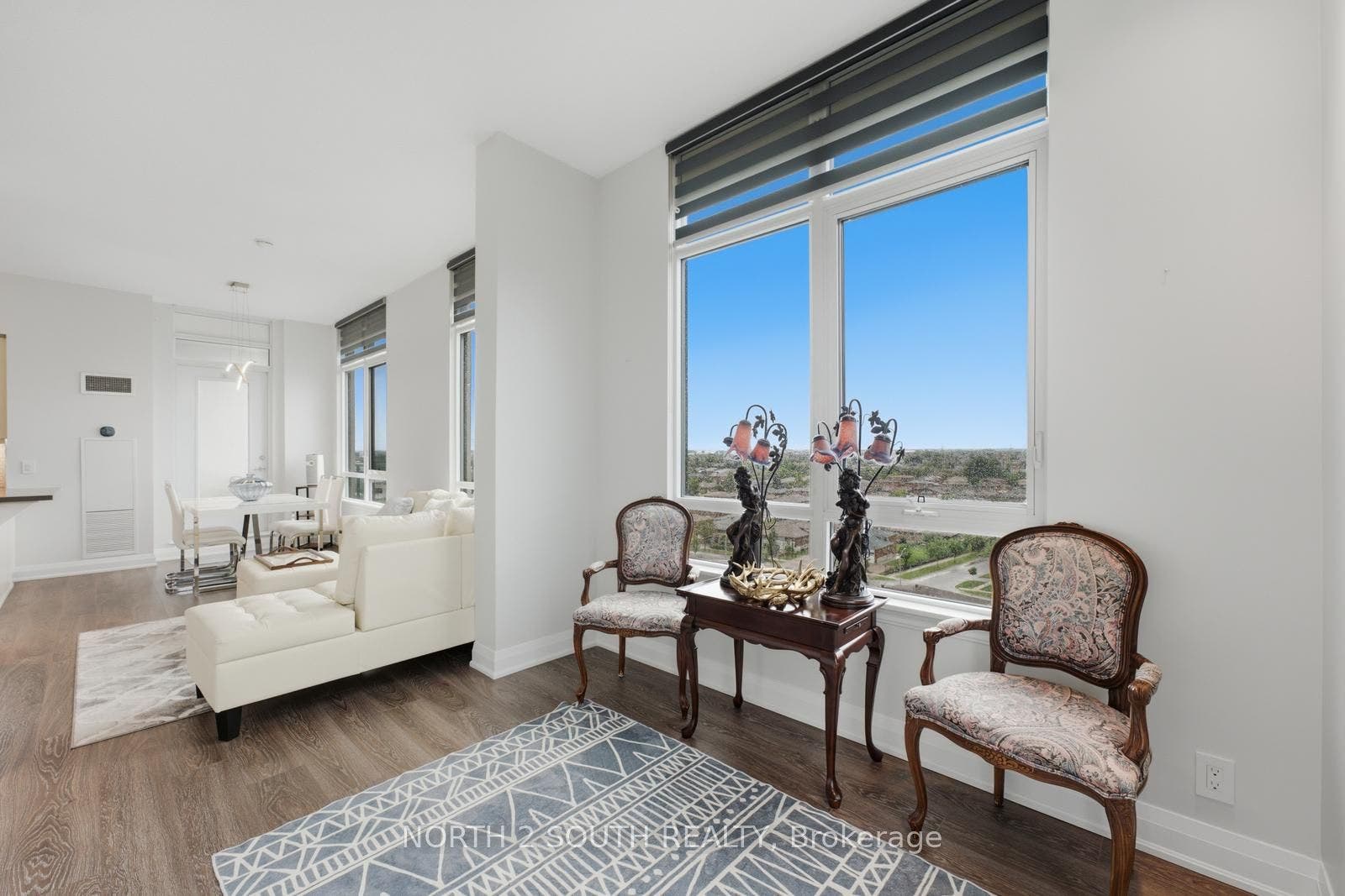 12 Woodstream Boulevard, #1015, Vaughan, York ON L4L 8C4 12 Woodstream Boulevard, #1015, Vaughan, York ON L4L 8C4