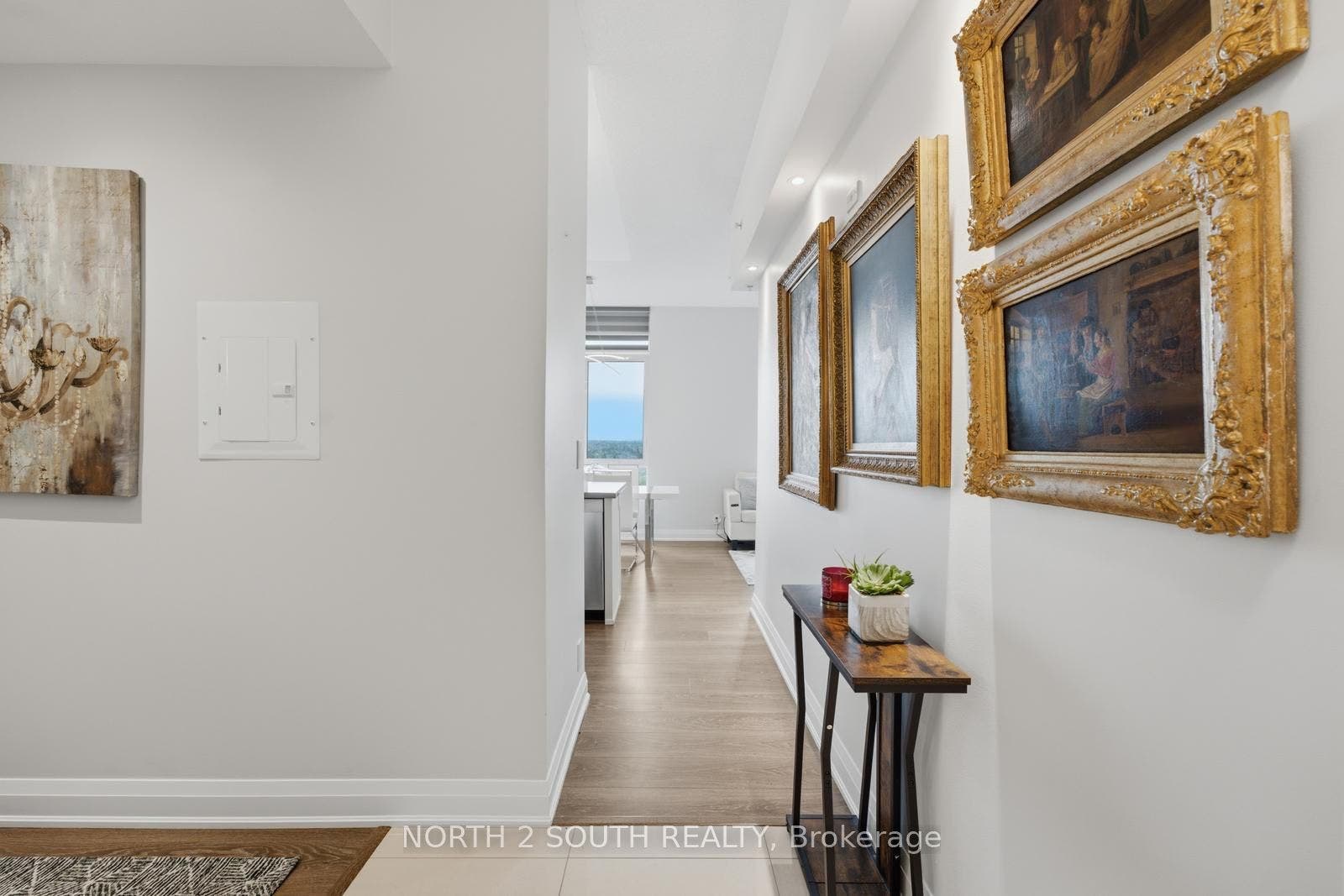 12 Woodstream Boulevard, #1015, Vaughan, York ON L4L 8C4 12 Woodstream Boulevard, #1015, Vaughan, York ON L4L 8C4