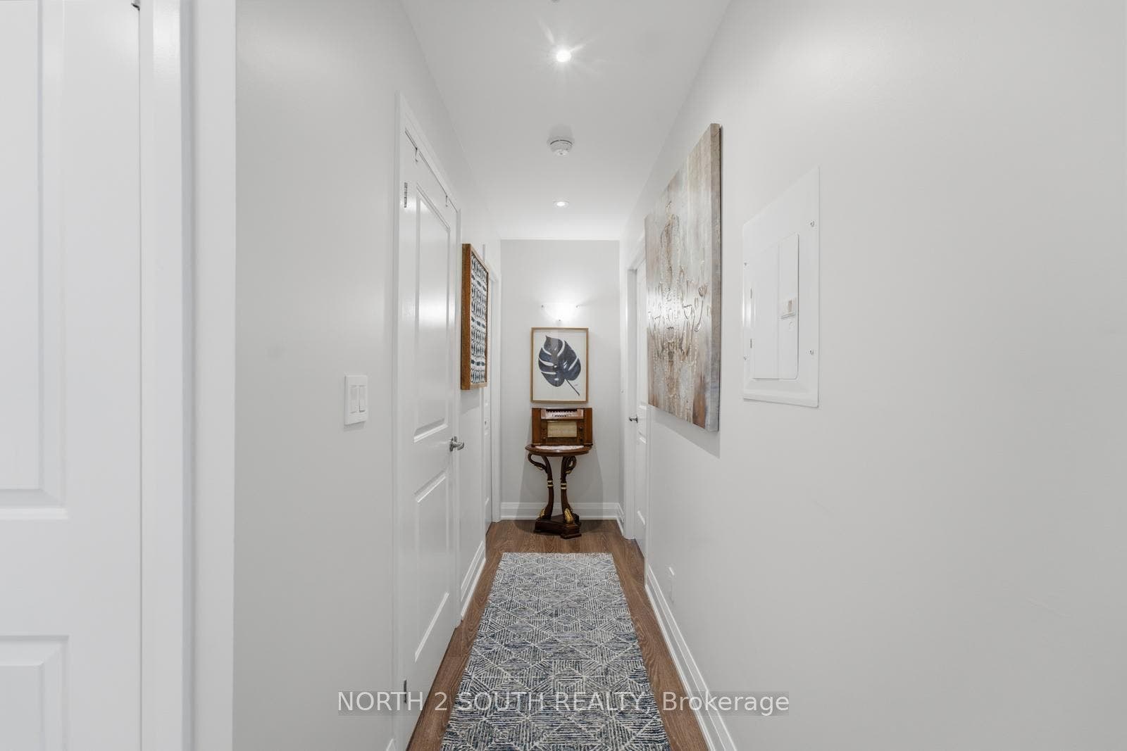 12 Woodstream Boulevard, #1015, Vaughan, York ON L4L 8C4 12 Woodstream Boulevard, #1015, Vaughan, York ON L4L 8C4
