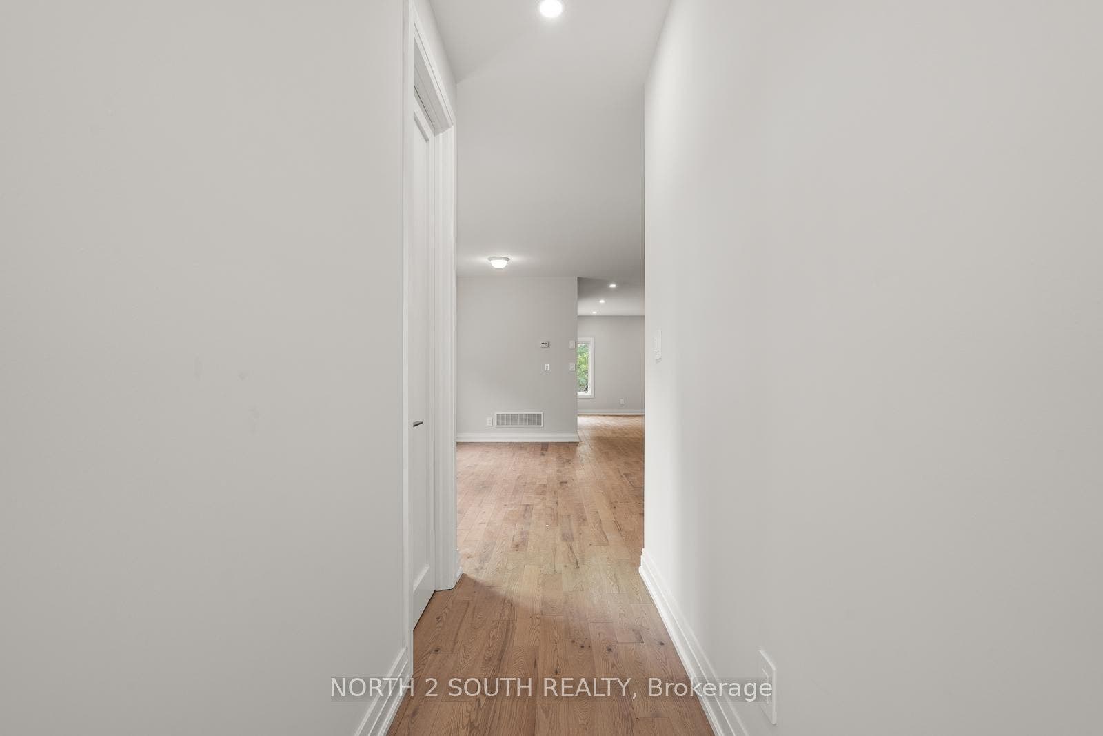 79 VIRRO Court, Vaughan, York ON L4H 5G5 79 VIRRO Court, Vaughan, York ON L4H 5G5