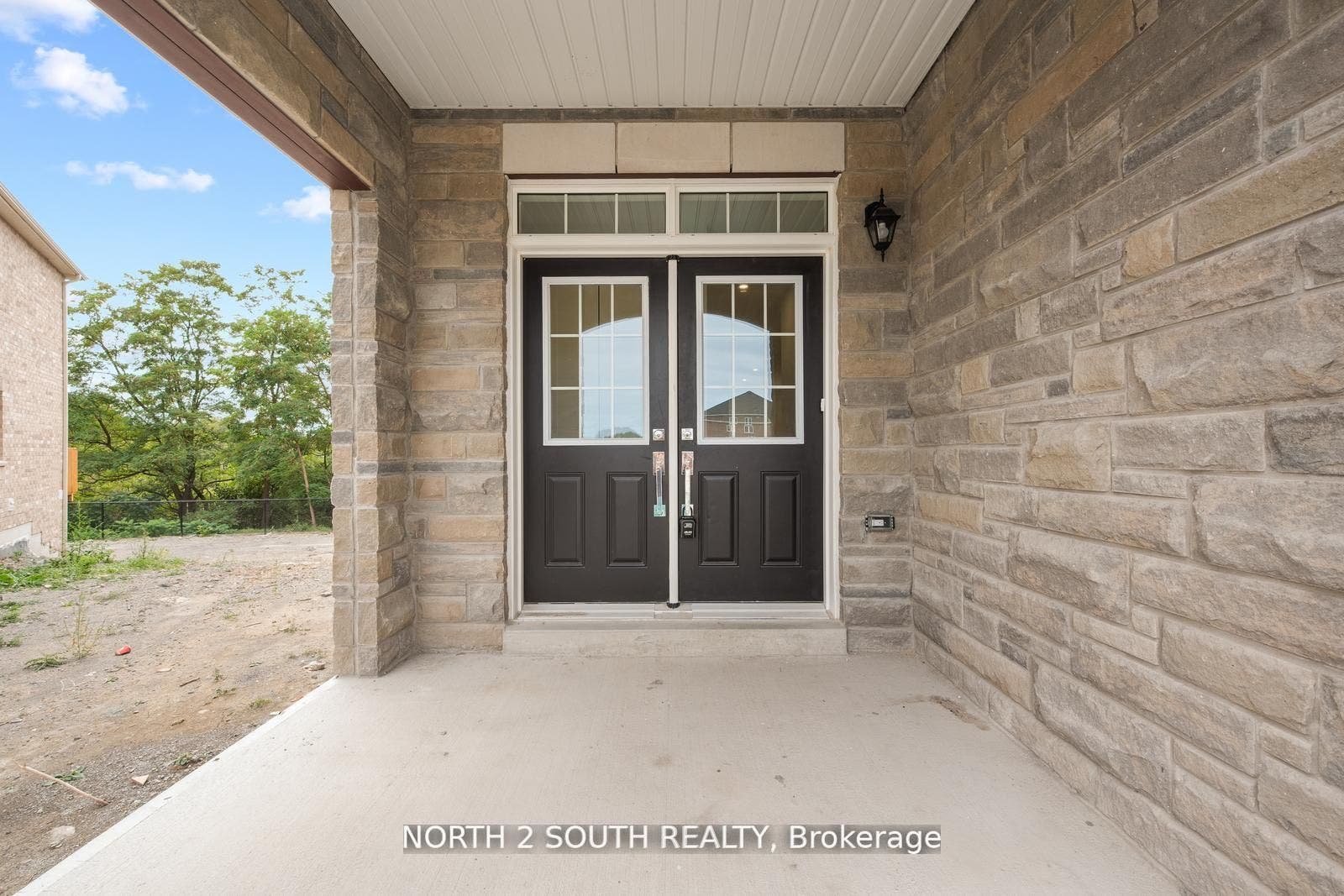 19 Virro Court, Vaughan, York ON L4H 5G5 19 Virro Court, Vaughan, York ON L4H 5G5
