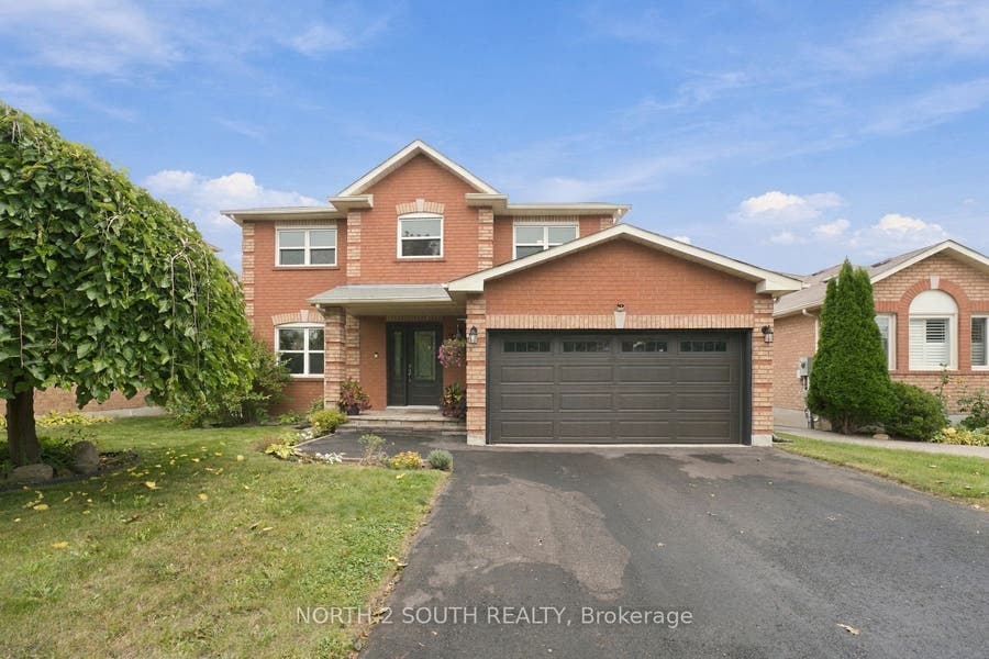 Property photo for 213 Melbourne Drive, Bradford West Gwillimbury, Simcoe ON